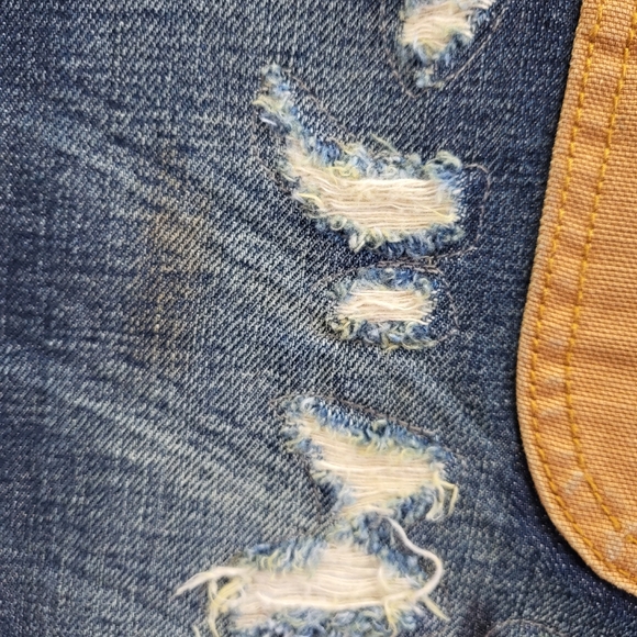 Cult of Individuality Distressed Jeans - Picture 6 of 7